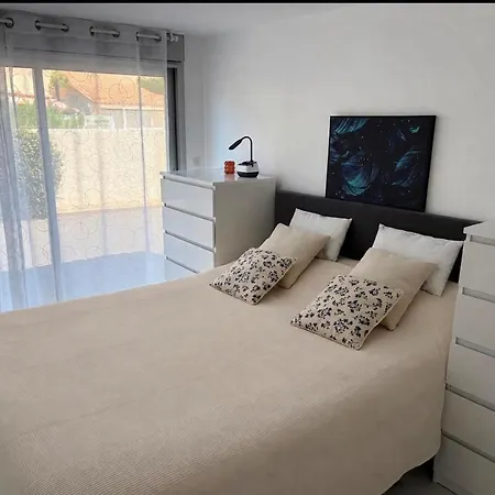 Cap D'agde, Les Cigalines, Maison 3 Chambres, Piscine, Clim, Pinede Holiday home